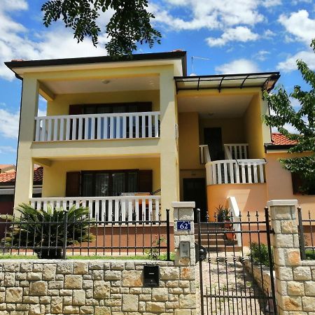 App Fratrici Apartment Umag Bagian luar foto